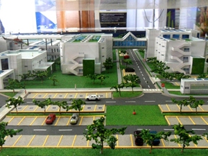 The model of the new Clinica Biblica shows the new $40-million hospital. The new CIMA hospital is estimated to cost $125,000.